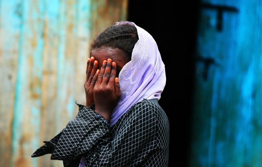 6 Febbraio, Giornata mondiale contro le Mutilazioni Genitali Femminili Fonte immagine 123RF.com con licenza d'uso