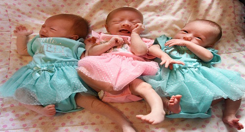 foto dopo il parto di gemelle