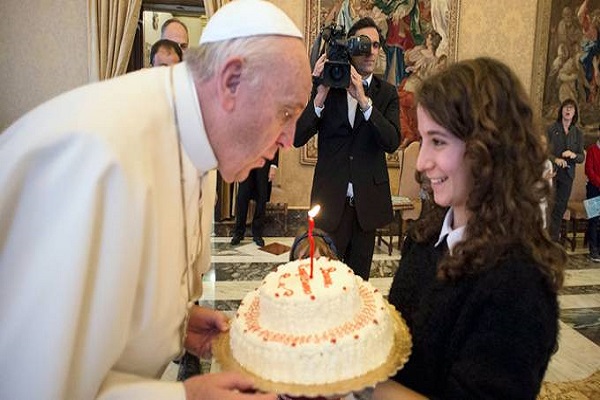 Papa Francesco compie 80 anni