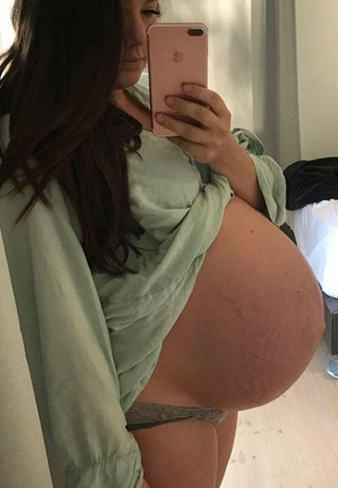 Eliza Curby: diventa mamma di 3 bimbi in un solo anno