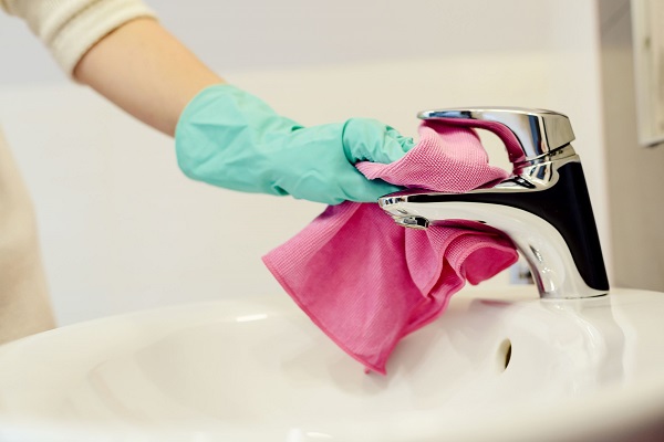 Disinfettare casa: come pulire e sanificare la propria abitazione