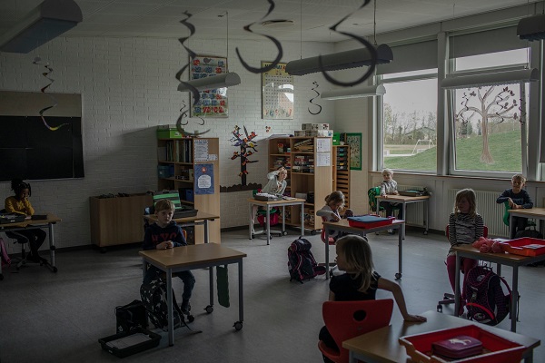 Riaperte scuole in Danimarca: come sono organizzate